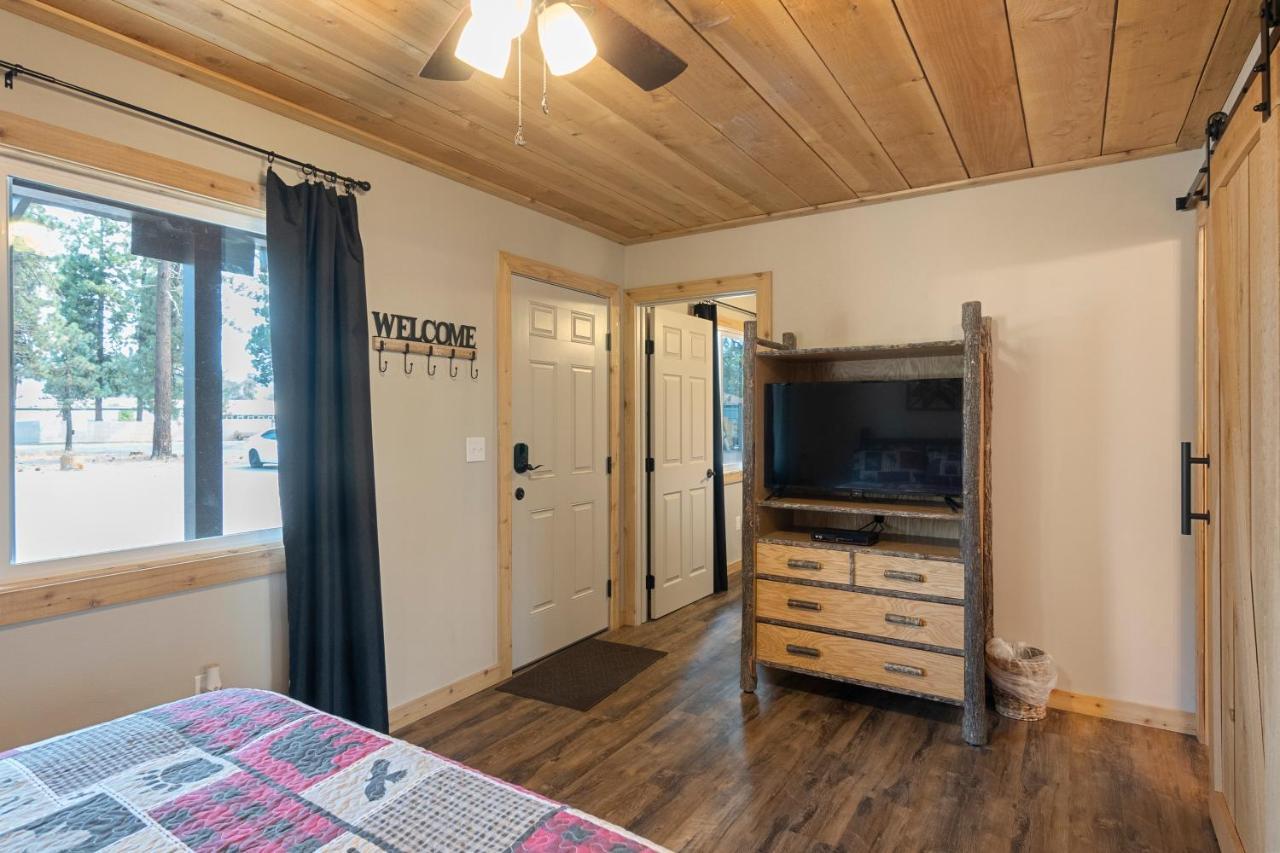 Lake Almanor Lodge Chester Exterior photo