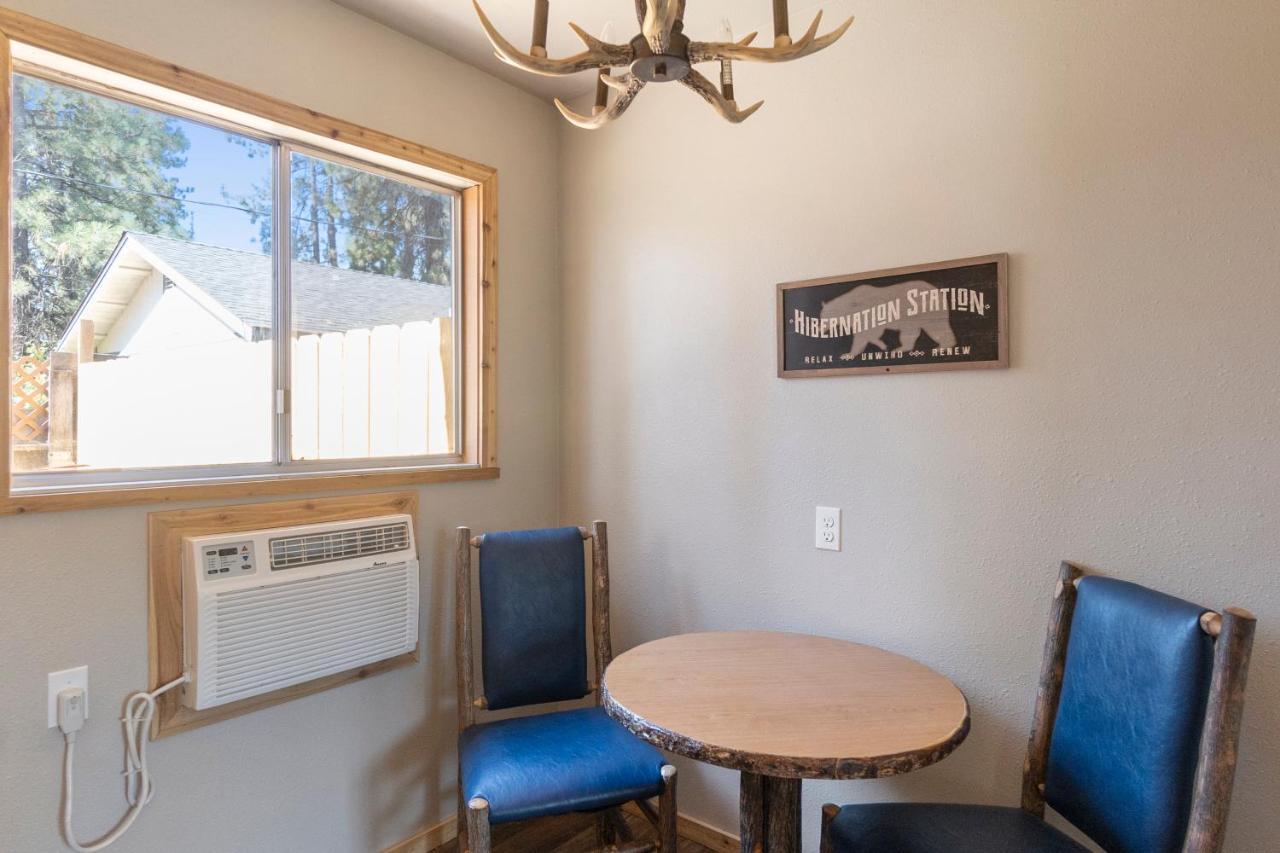 Lake Almanor Lodge Chester Exterior photo